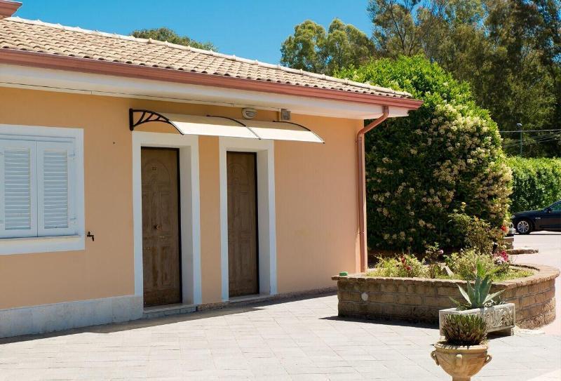 Hotel Villa Aurora Latina Eksteriør billede