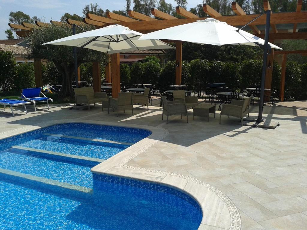 Hotel Villa Aurora Latina Eksteriør billede