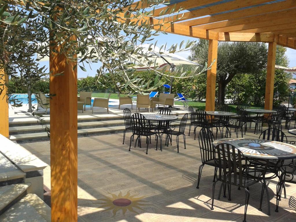 Hotel Villa Aurora Latina Eksteriør billede