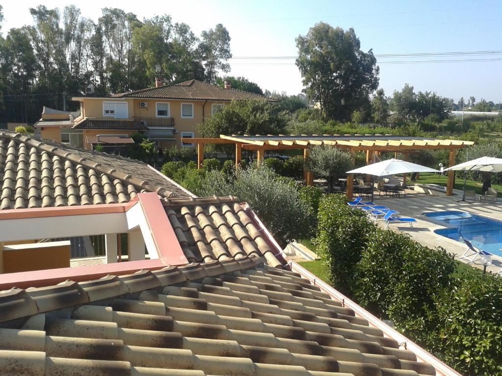 Hotel Villa Aurora Latina Eksteriør billede
